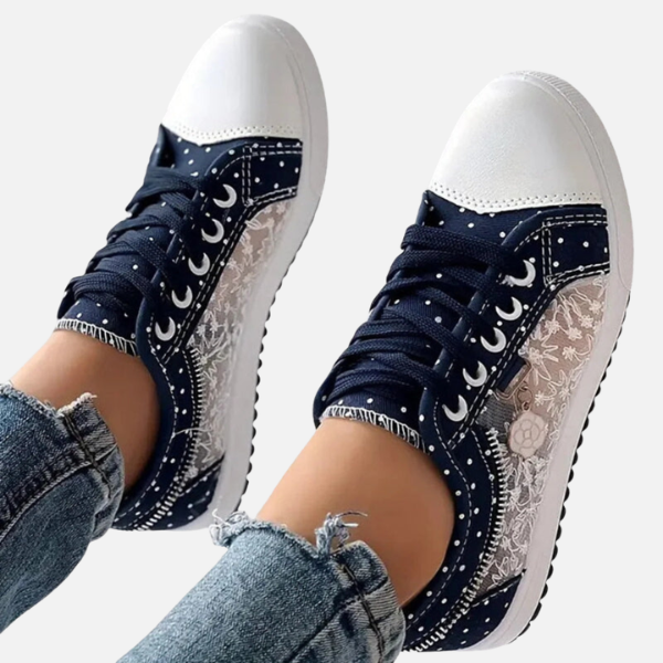 Anne | Canvas Sneakers met Kant en Veters