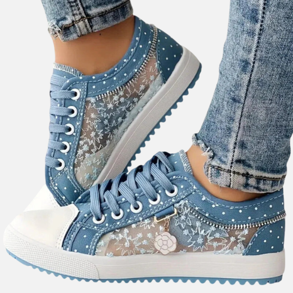 Anne | Canvas Sneakers met Kant en Veters