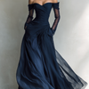 Dames Elegante Donkerblauwe Chiffon Organza Off-Shoulder Lange Mouwen Aansluitende Maxi Jurk