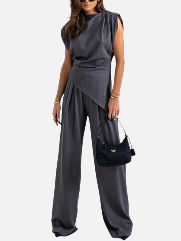 Julia | Chique Set met Mouwloze Top en Wijde Broek