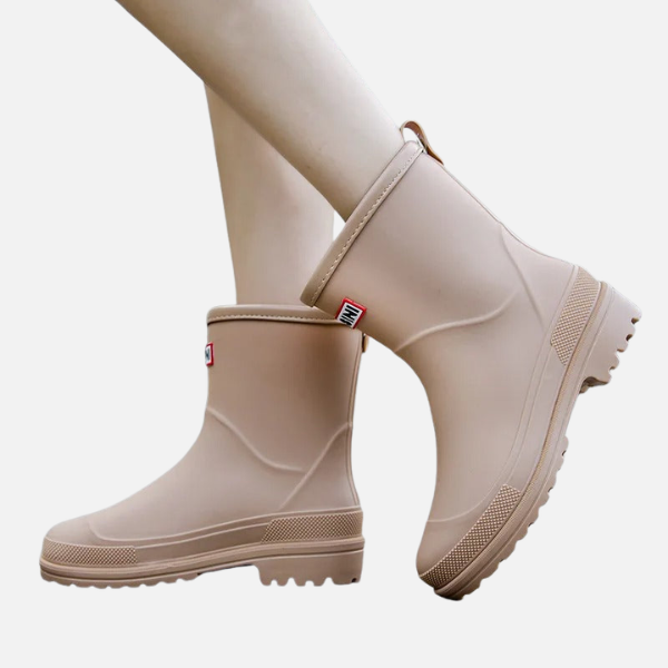 Trendy Waterdichte Halfhoge Regenlaarzen Met Antislip Zool Voor Vrouwen