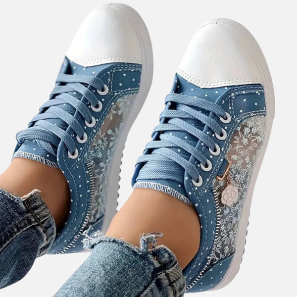 Anne | Canvas Sneakers met Kant en Veters