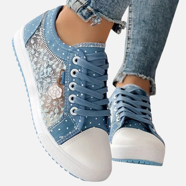 Anne | Canvas Sneakers met Kant en Veters