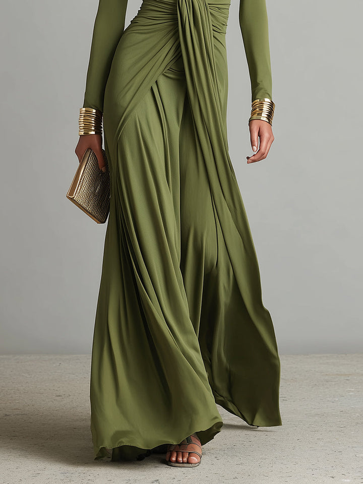 Dames Olijfgroene Zijdeachtige Rekbare Jurk Met Diepe V-hals & Rimpeldetail, Glamoureuze Maxi Jurk