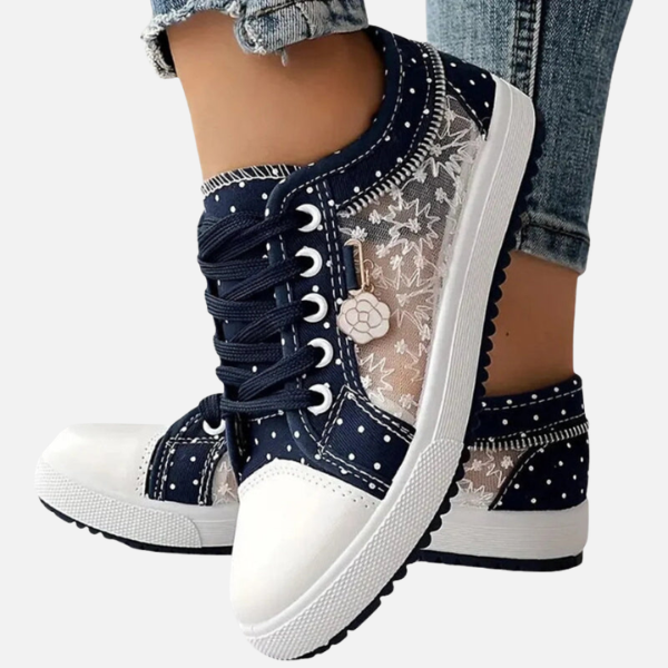 Anne | Canvas Sneakers met Kant en Veters