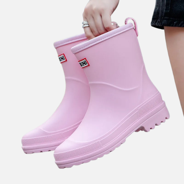 Trendy Waterdichte Halfhoge Regenlaarzen Met Antislip Zool Voor Vrouwen