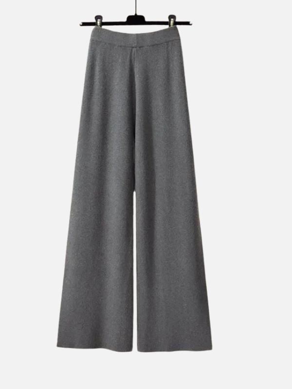 Julia | Driedelige Set met Gebreide Trui en Broek
