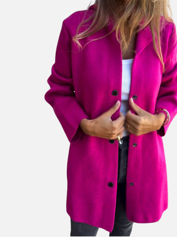 Eva | Gebreid Vest met Capuchon en Knopen