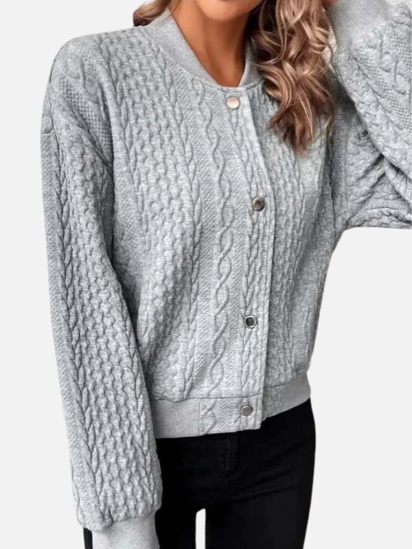 Eva | Gebreide Bomber met Kabelpatroon