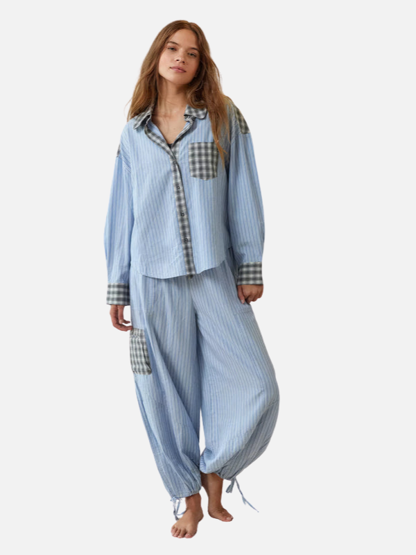 Sanne | Gestreepte Pyjamaset met Geruite Details