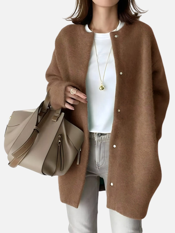 Sara | Lang Gebreid Vest met Knoopsluiting