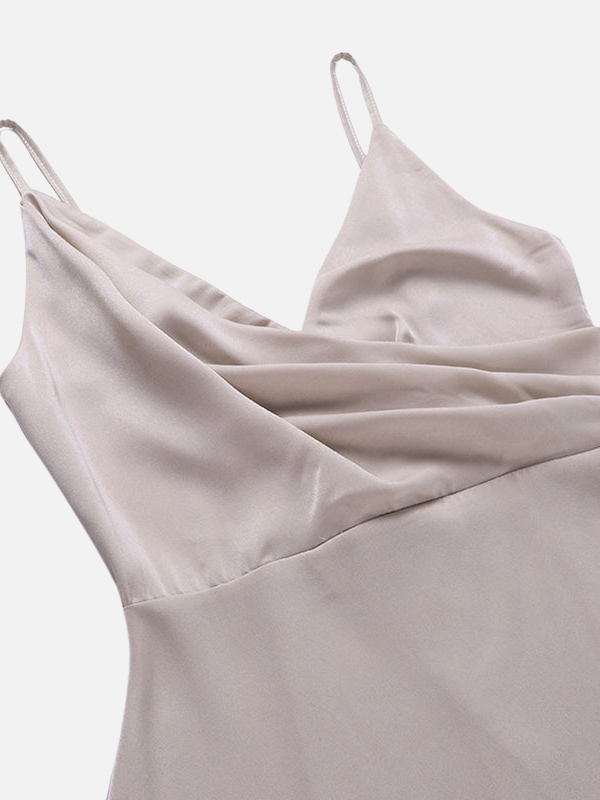 Julia | Satijnen Maxi-Jurk met V-Hals en Split