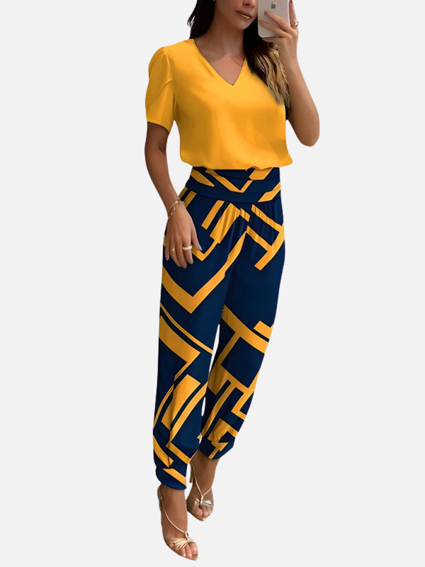 Eva | Tweedelige Set met V-Hals Blouse en Broek